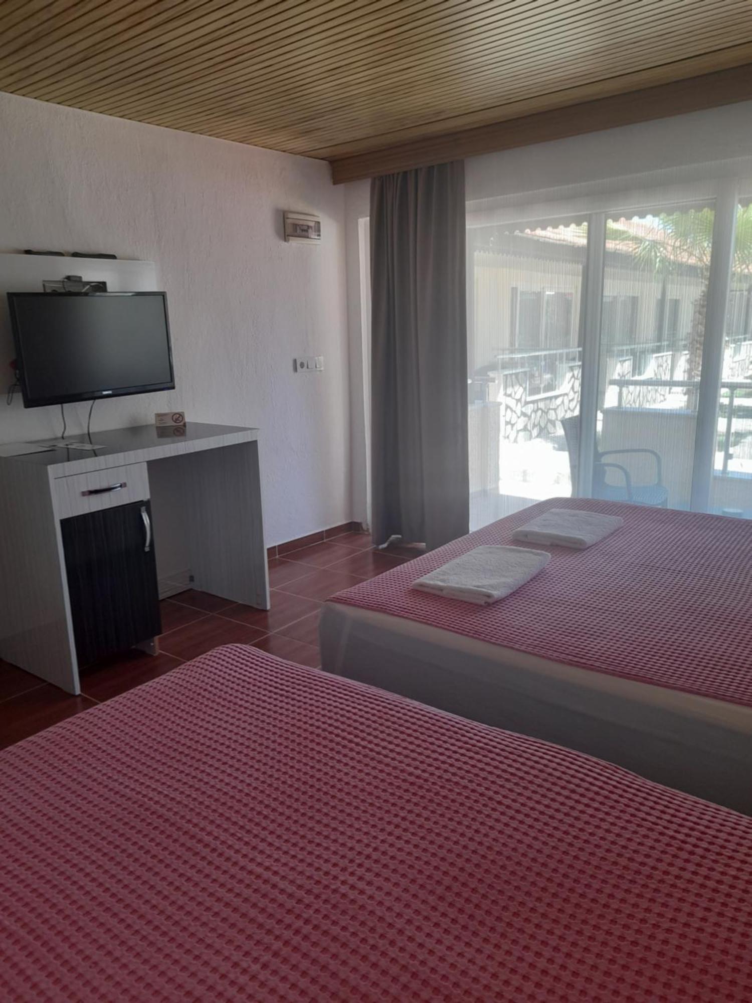 Esmeralda Butik Hotel Kızılot Ruang foto